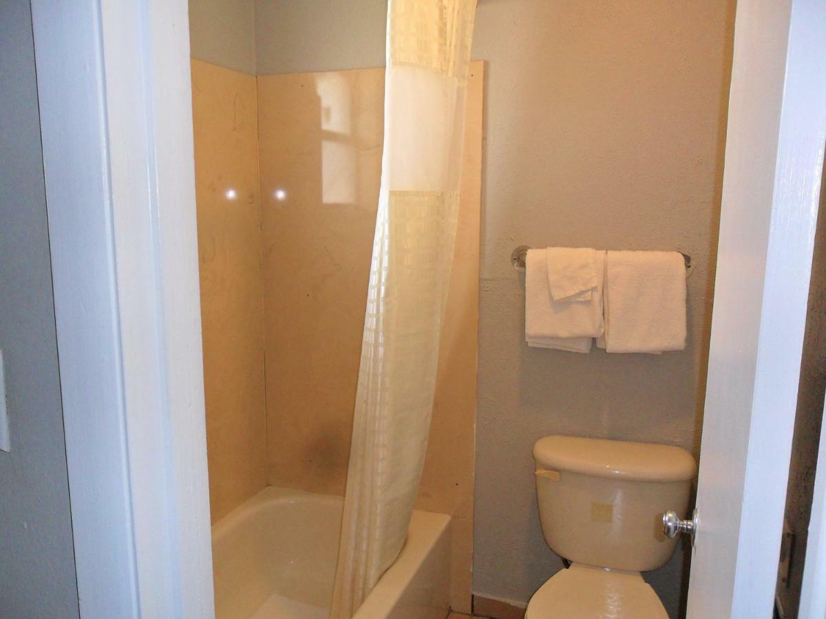 A-Ok Motel Muenster Экстерьер фото